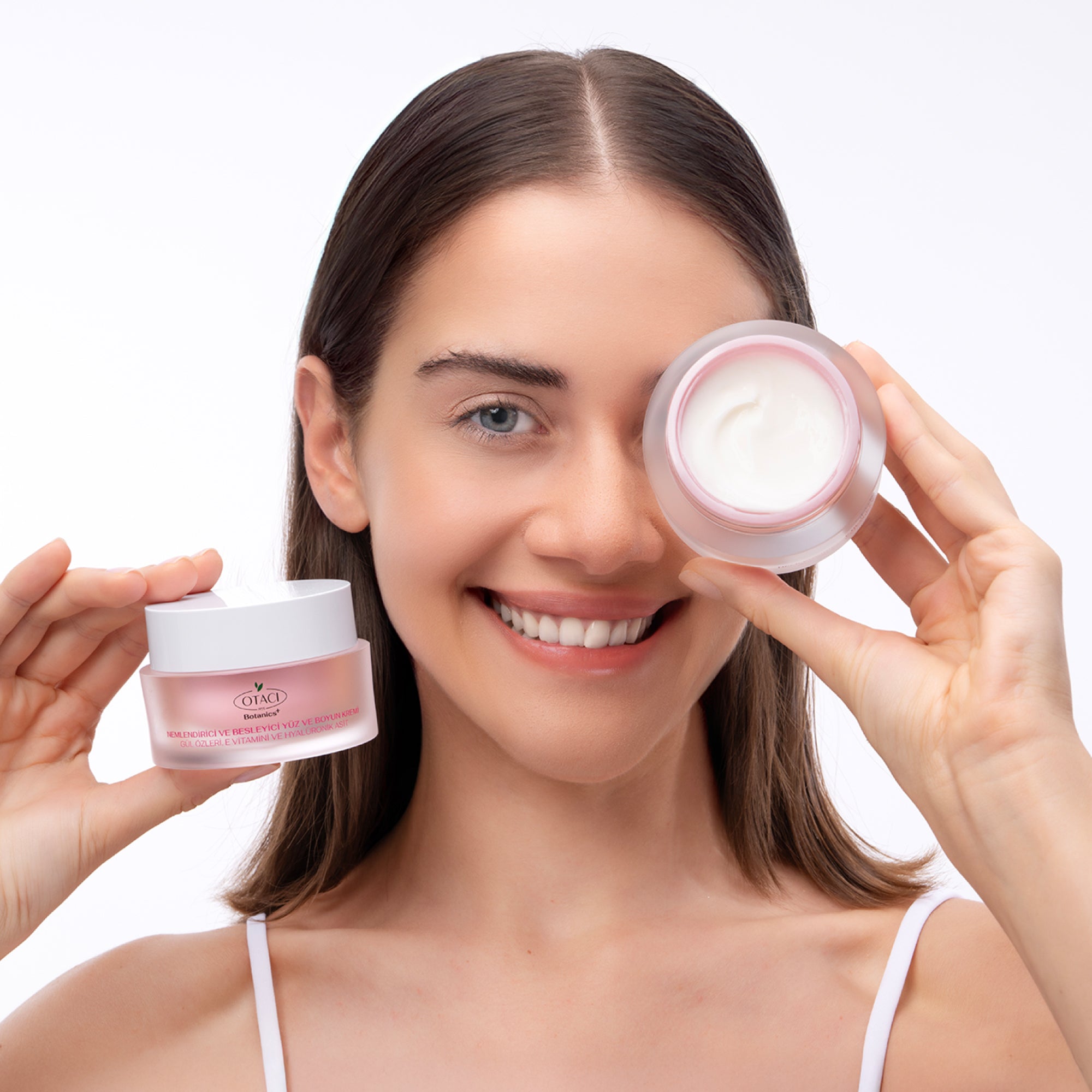 Botanics+ Nemlendirici ve Besleyici Yüz ve Boyun Kremi 50 ml