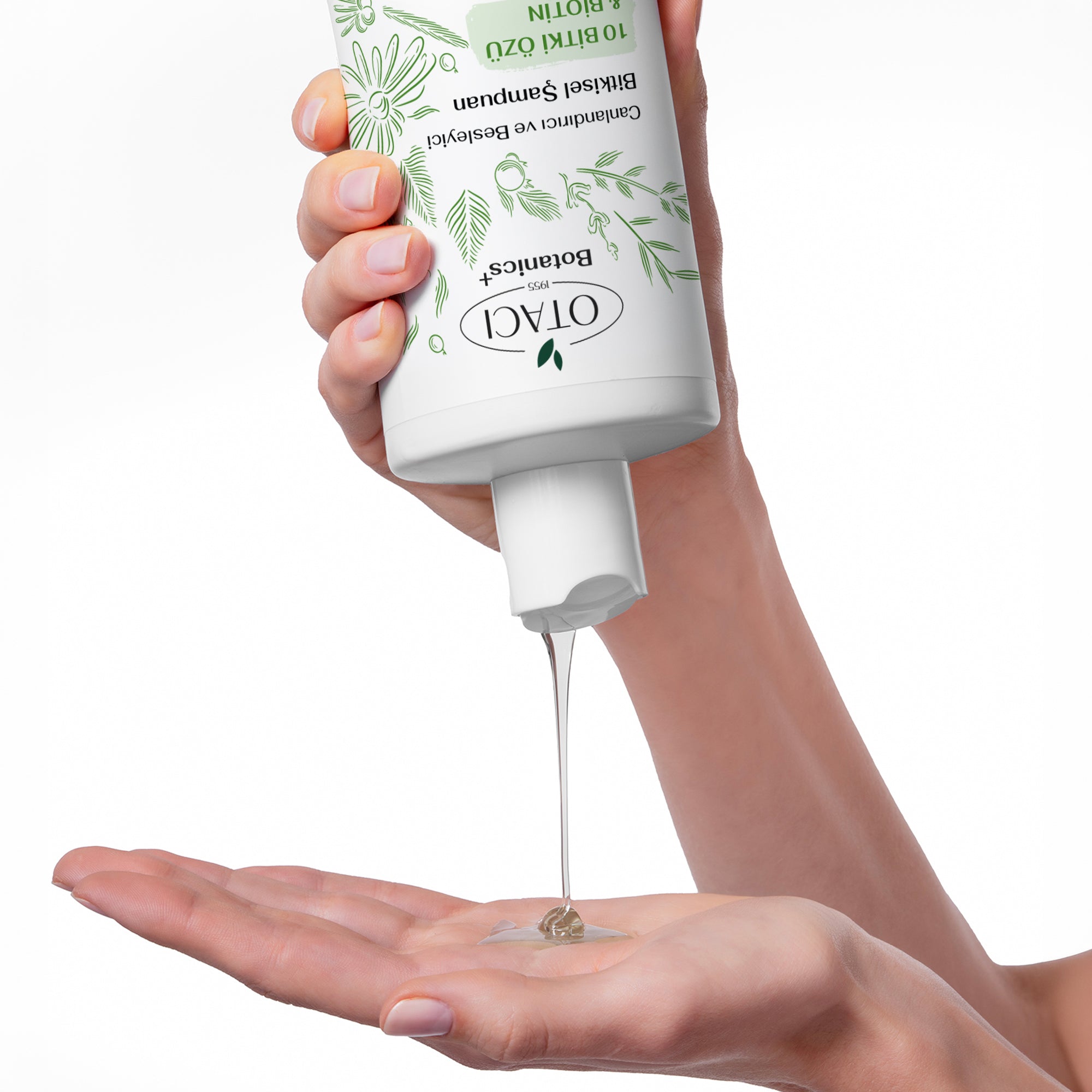 Botanics+ 10 Bitki Özü ve Biotin İçeren Canlandırıcı ve Besleyici Bitkisel Şampuan 375 ml