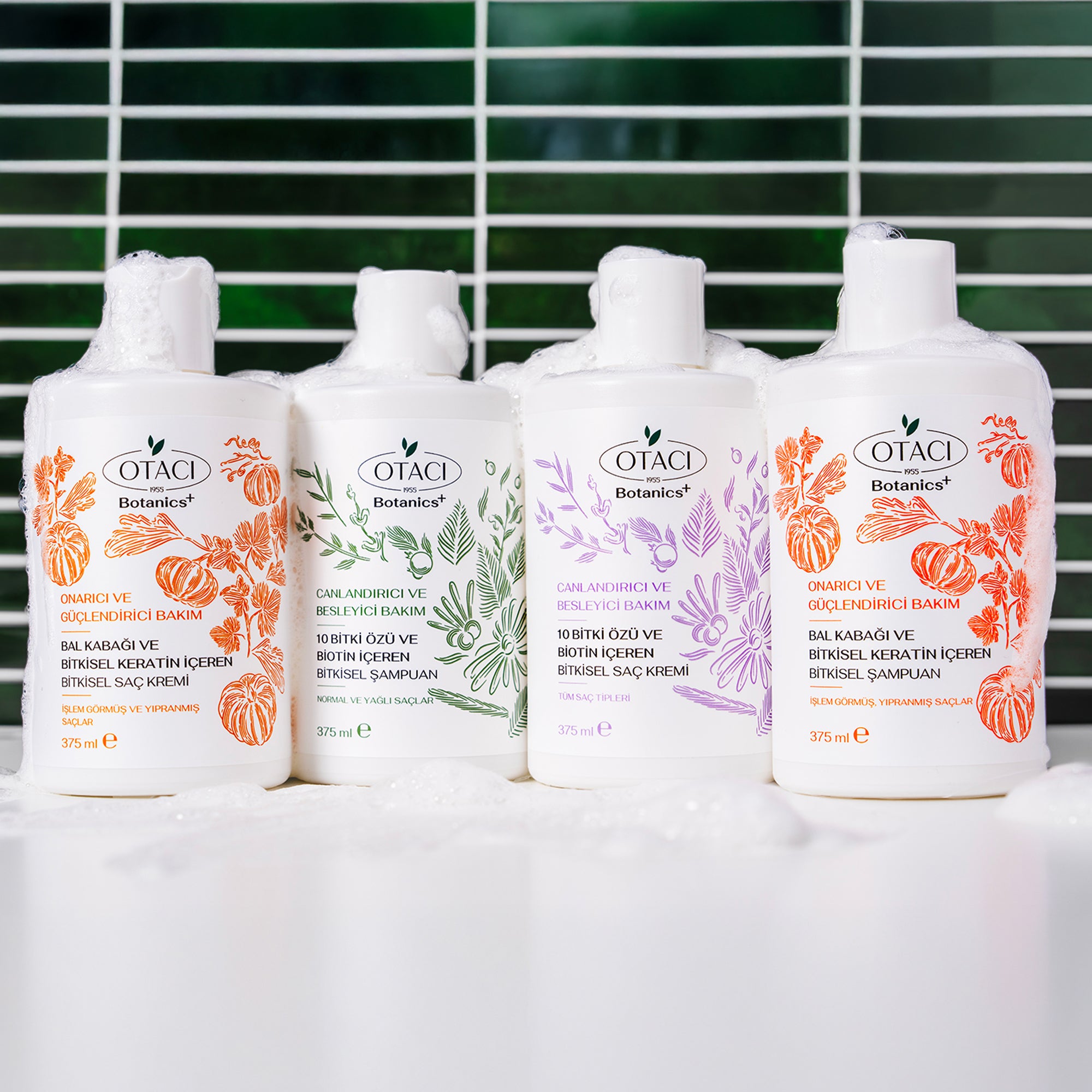Botanics+ Canlandırıcı ve Besleyici Bitkisel Saç Kremi 375 ml