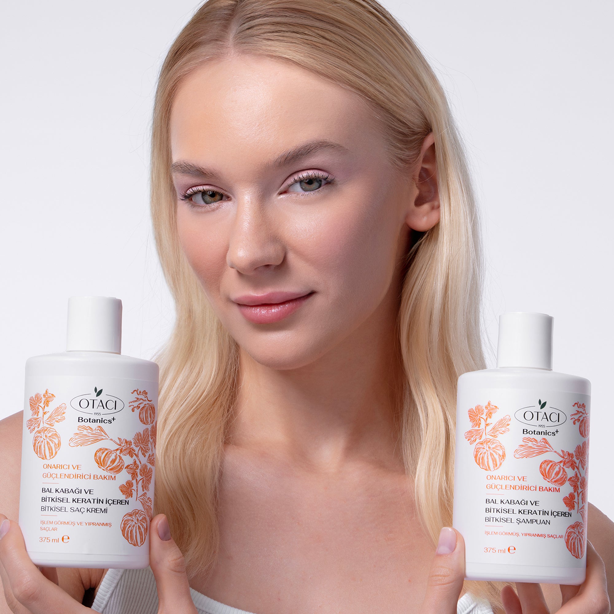 Botanics+ Onarıcı ve Güçlendirici Bitkisel Şampuan 375 ml